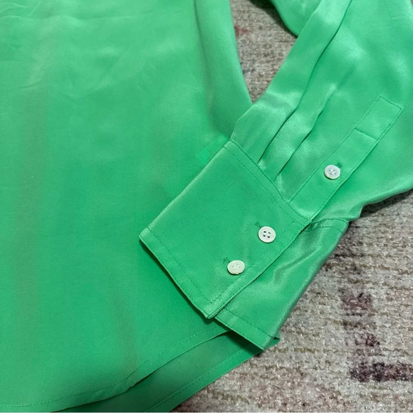 NWT J Crew 100% Silk Green Long Sleeve Button Down Blouse Size 10 - Picture 5 of 14